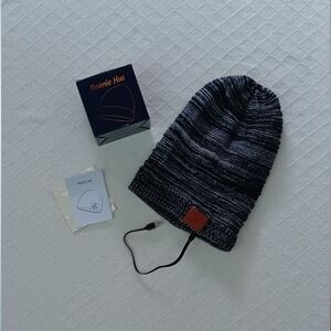 EverPlus Bluetooth Beanie Gift Music Hat for Outdoor Sports Navy Blue Gray OS